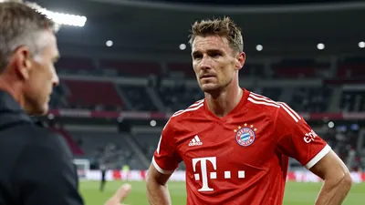 Bayern Munich tested a 4-3-3 formation against RB Leipzig in the Telekom Cup