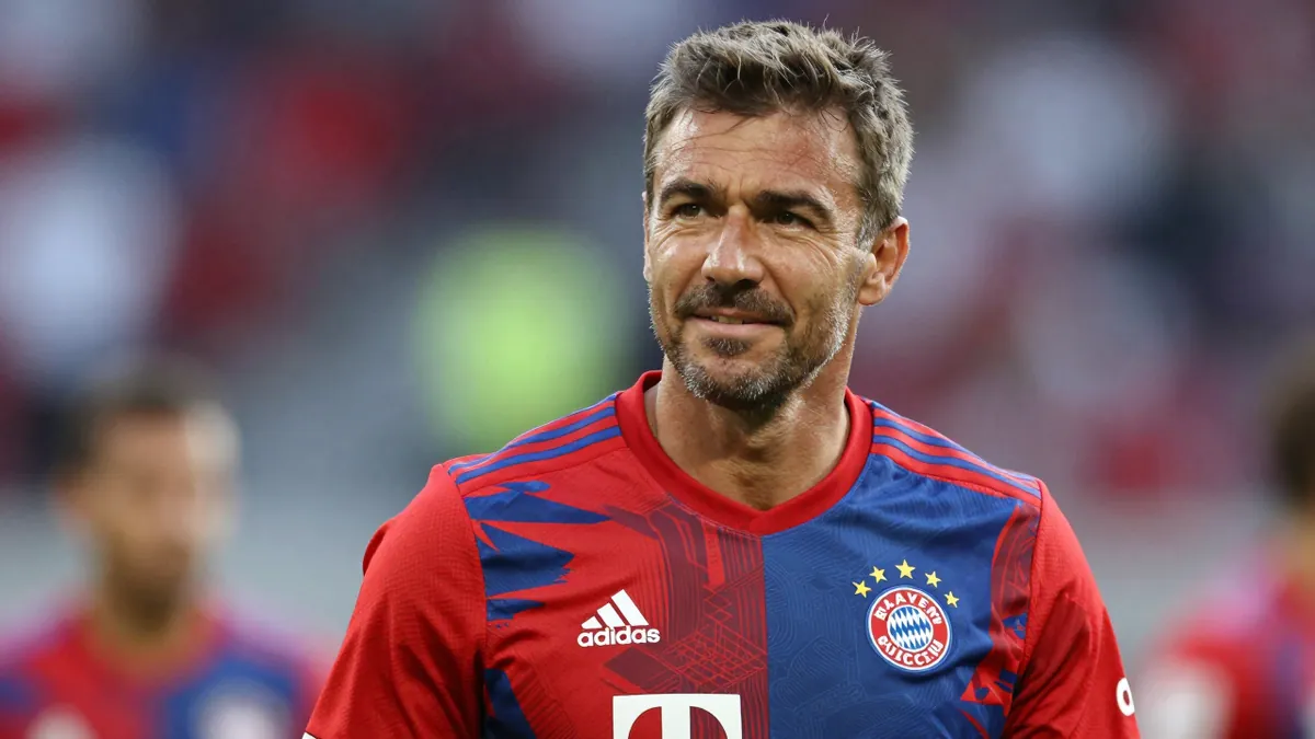 Bayern Munich Präsident plant Zukunft in China nach Hongkong-Visite