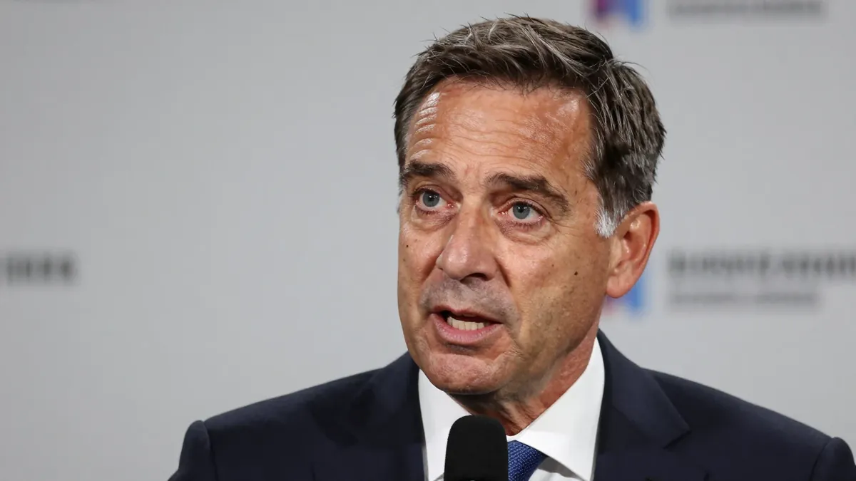 Bayern Munich CEO Jan-Christian Dreesen spoke on Sport1 about Jamal Musiala's health, contract talks with Harry Kane, and...