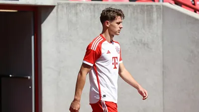Bayern München zeigt Interesse am englischen Mittelfeldspieler Morgan Gibbs-White von Nottingham Forest, wie aus Kreisen...